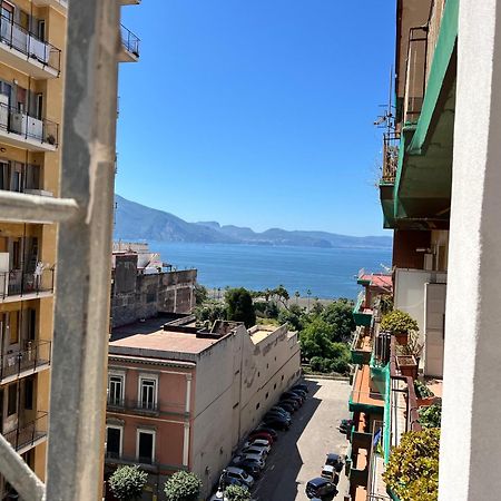 Appartement Sogno Di Mezza Estate à Torre Annunziata Extérieur photo